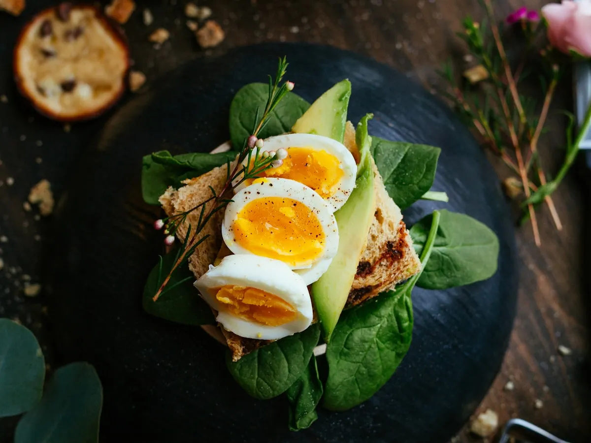 Menemen ve sucuklu yumurta